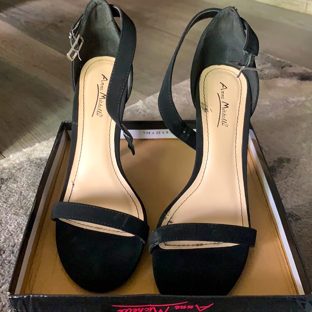 Black Suede Stiletto Size 8